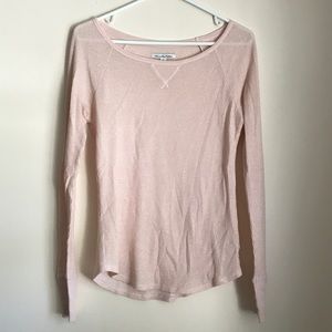 American Eagle long sleeve T